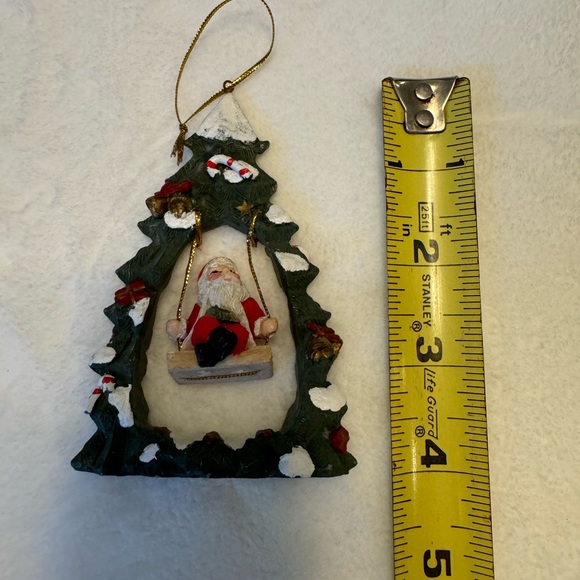Santa on Swing Christmas Tree 🎄 Christmas Ornament Vintage 80s - Picture 5 of 6
